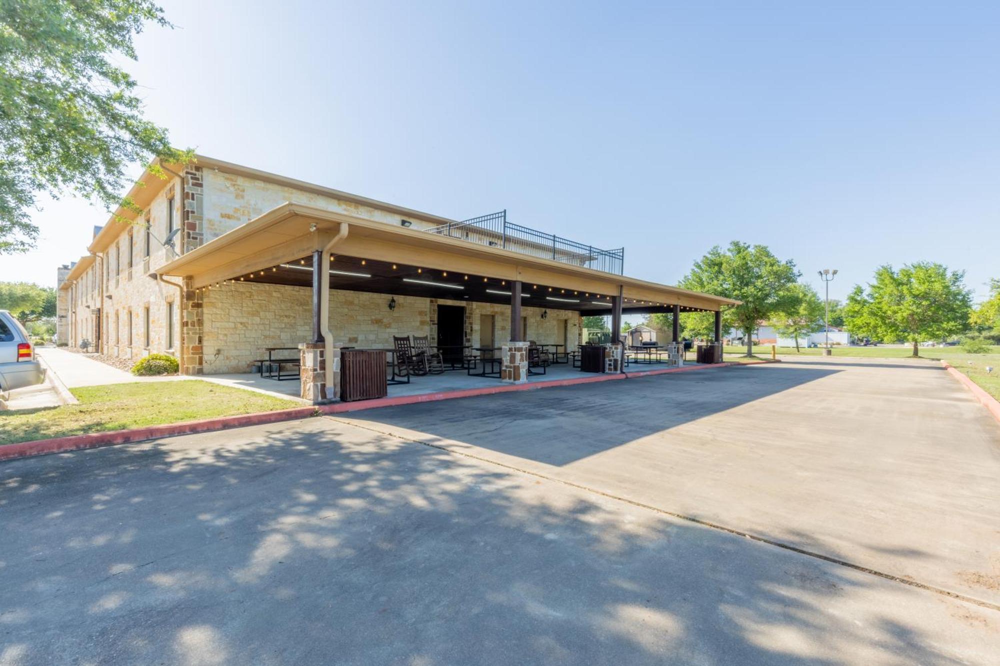 Hotel Texas Hallettsville Екстер'єр фото