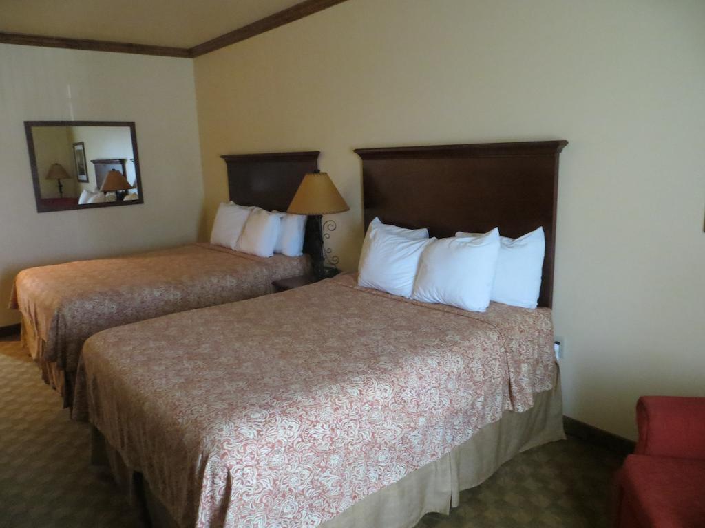 Hotel Texas Hallettsville Номер фото
