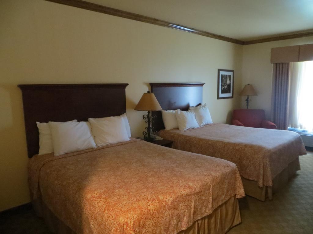 Hotel Texas Hallettsville Номер фото